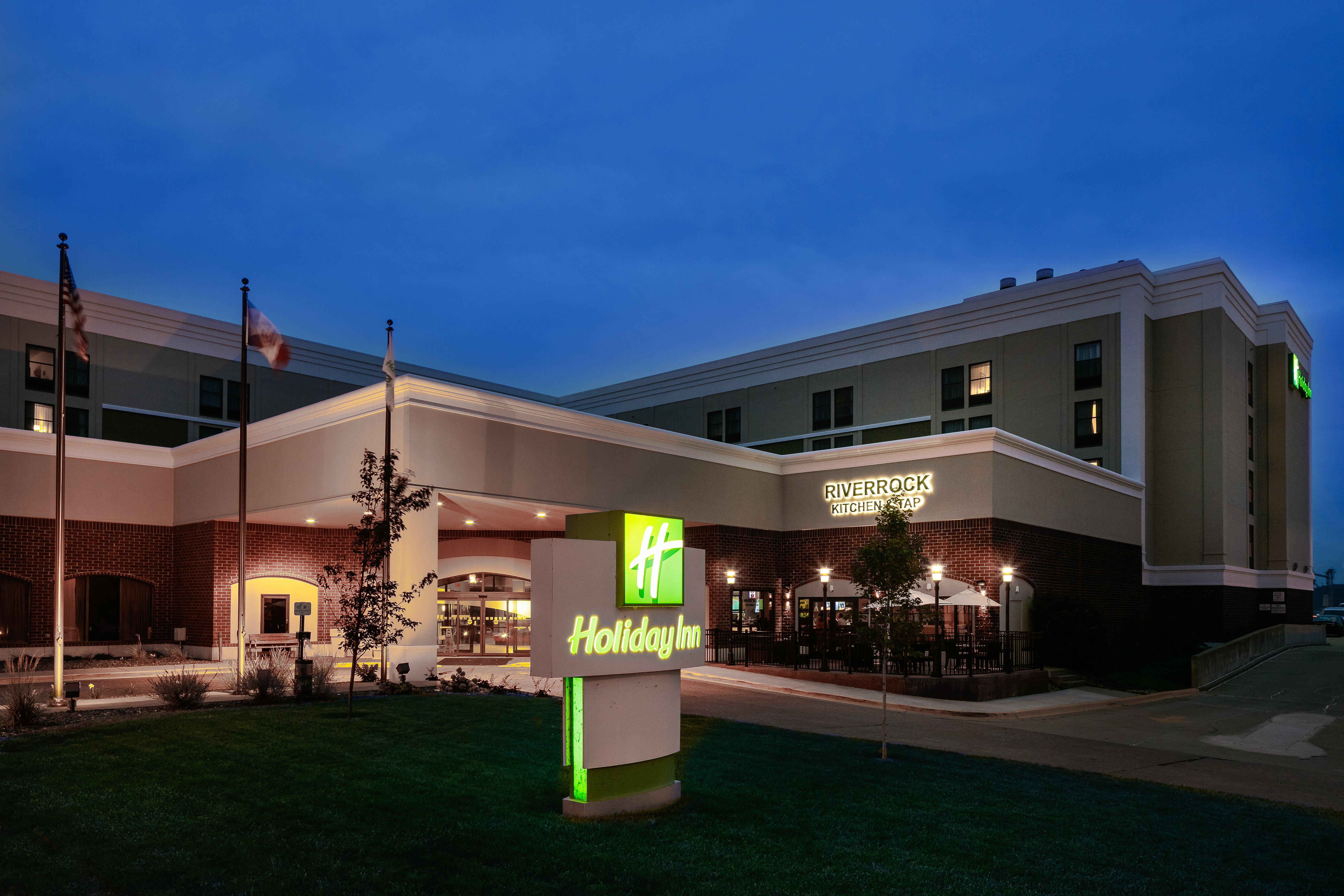 Holiday Inn Dubuque/Galena, An Ihg Hotel Exterior photo